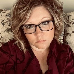 Meet your Posher, Charlene